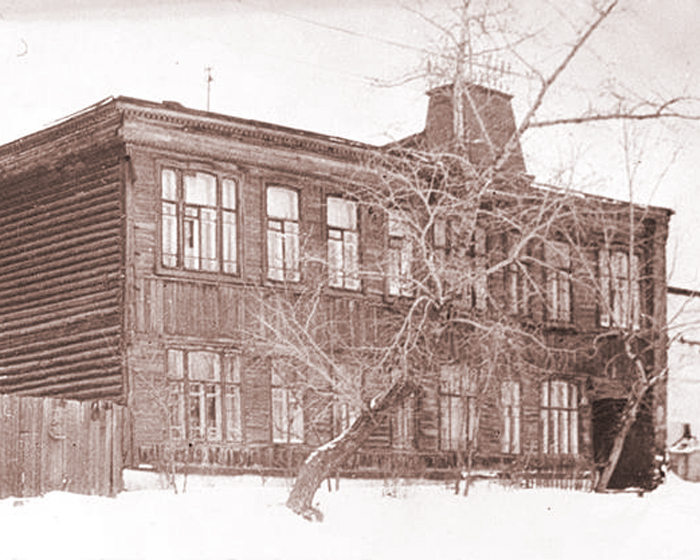 ДОМ НА ИНСКОЙ ДОМ НА ИНСКОЙ