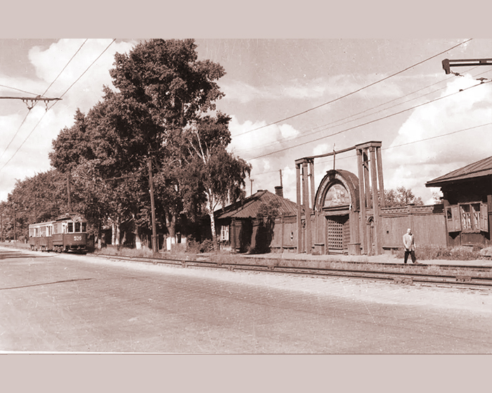 ИППОДРОМ У ТАТАРСКОЙ СЛОБОДЫ ИППОДРОМ У ТАТАРСКОЙ СЛОБОДЫ